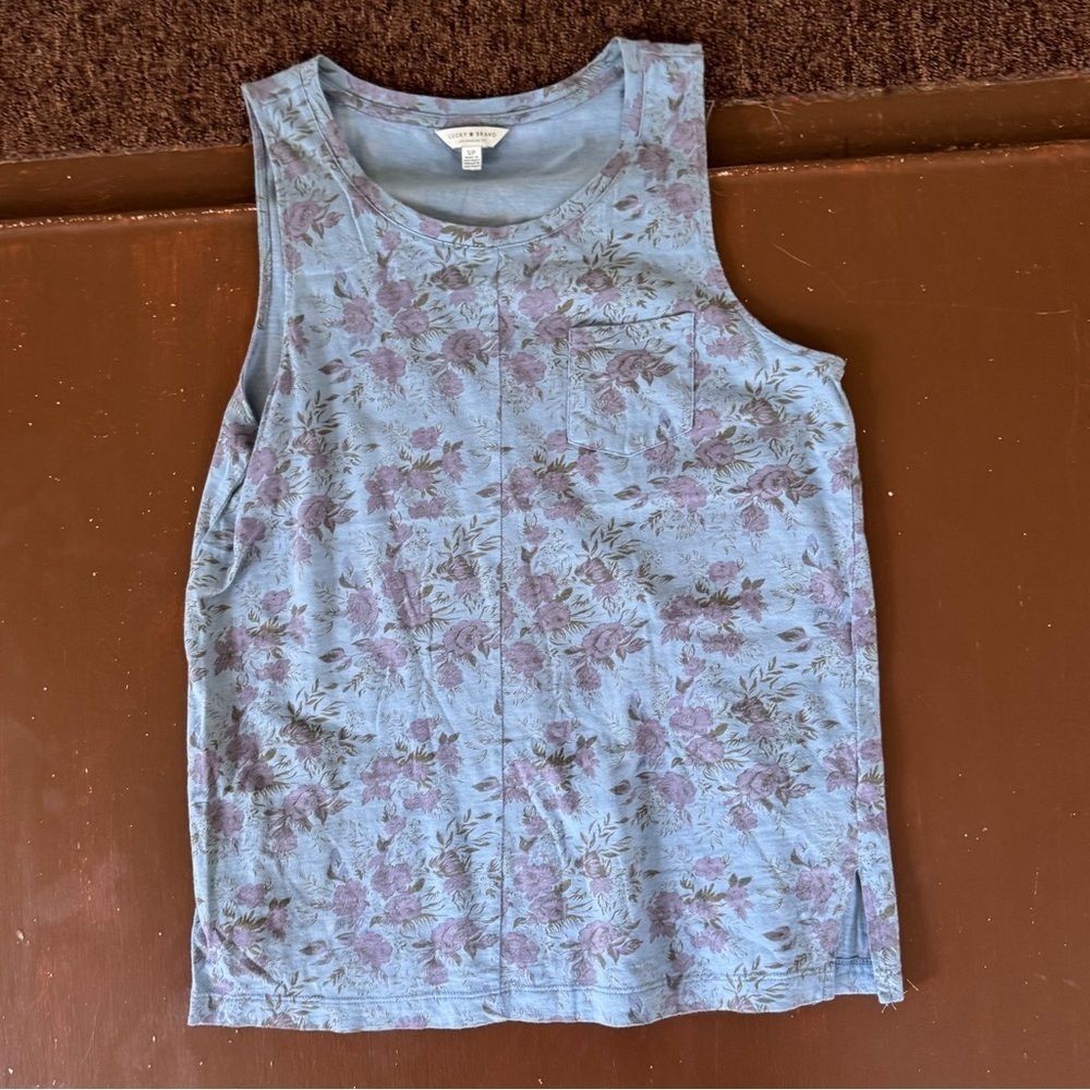 Lucky Brand blue and purple floral tank top. Women’s Small